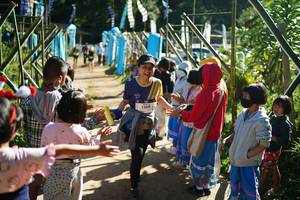 BIB: 1360
                            <button type="button" onclick="openModal(19072542)" class="btn btn-primary btn-sm float-right btn-popup" data-toggle="modal" data-target=".modal-high-quality">
                        <i class="fas fa-shopping-cart"></i> Add to Cart
                    </button>
                                            <button type="button" onclick="isThisMe(19072542, true)" class="btn btn-success btn-sm float-right btn-popup btn-isme hidden" data-toggle="tooltip" data-placement="bottom" title="นี่คือรูปของคุณใช่ไหม คลิกที่นี่เพื่อเอาเข้าอัลบั้ม">
                        <i class="fas fa-plus"></i> Add to album
                    </button>
                    <button type="button" onclick="isThisMe(19072542, false)" class="btn btn-warning btn-sm float-right btn-popup btn-isnotme hidden">
                        <i class="fas fa-ban"></i> Remove from album
                    </button>